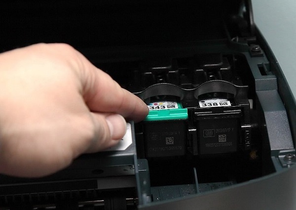  Отстраняване на касетата