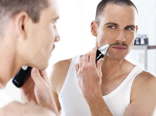  Трясък за мустаци