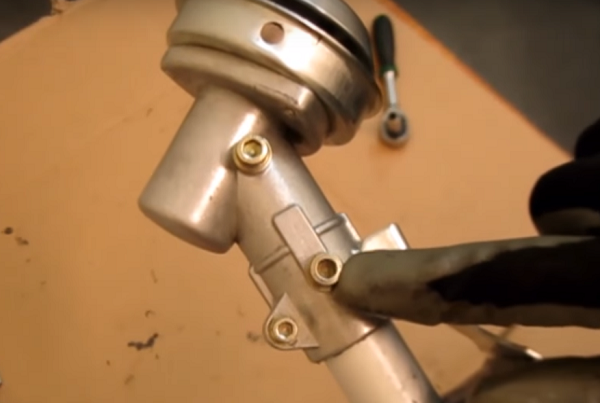  Отвинтване на предавката