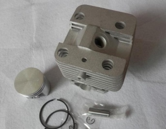  Движете мотора