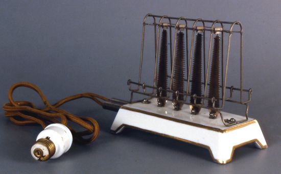  Първи тостер