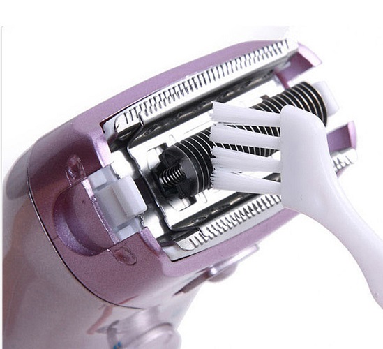  Тримерна четка