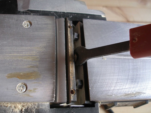  Разхлабване на болта