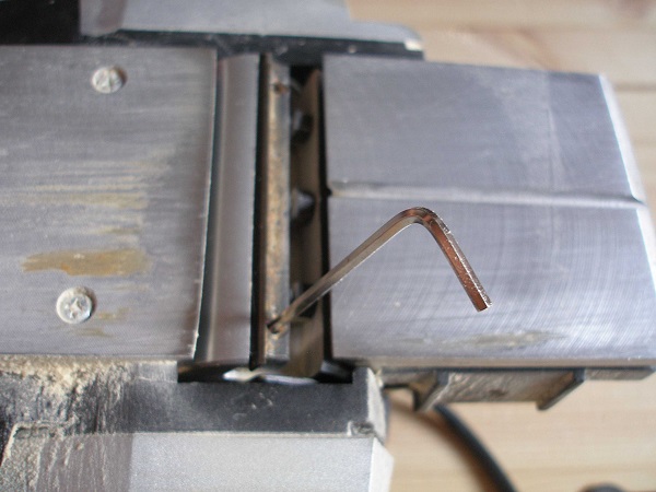  Алън корекция