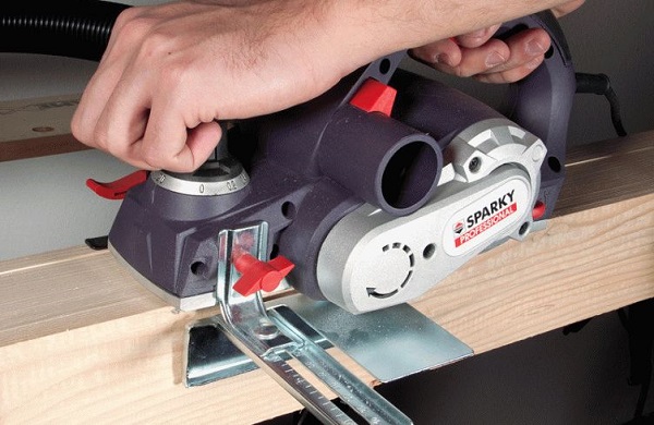  Резачка с две дръжки