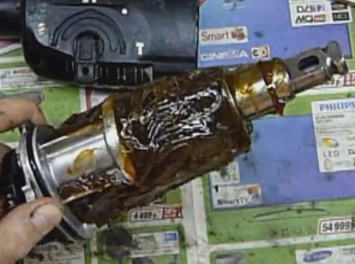  Измазана предавка