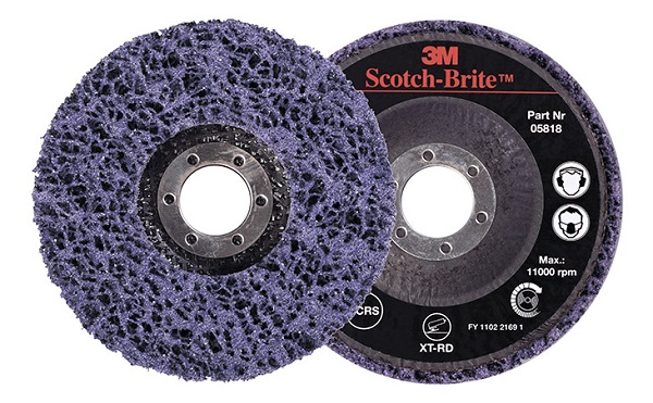 Почистете и изцедете