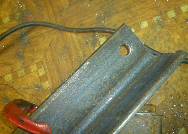  Пробиване на дупки