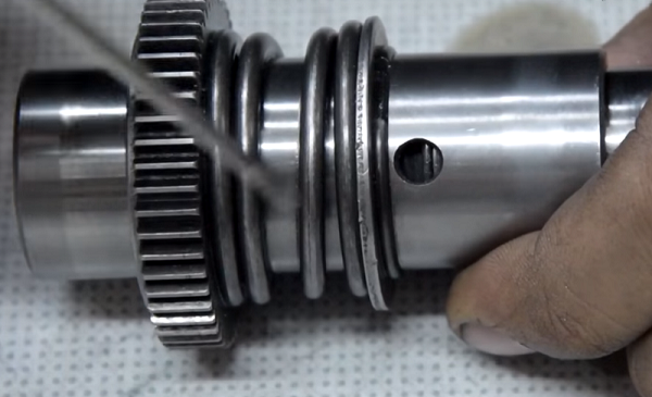  Счупена глава