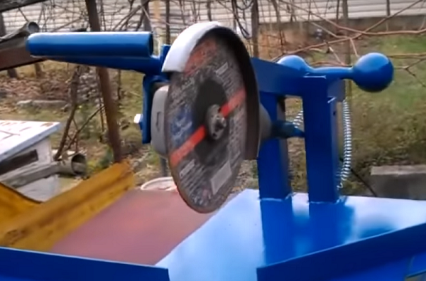  Монтаж за мощни ъглошлайфи