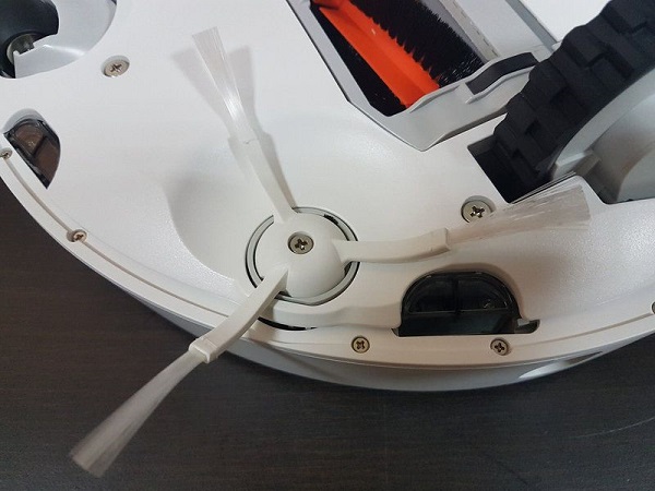  Странична четка