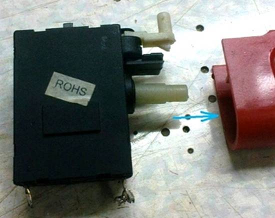  Притискащ механизъм