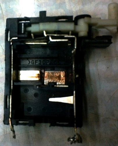  Изтрити контакти