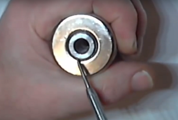  Част на високоговорителя