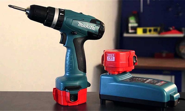  Домашен инструмент