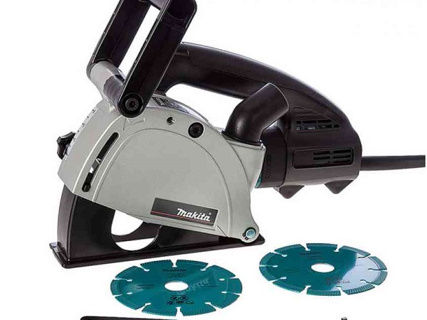  Стенни разузнавачи и два диска