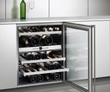  Кабинет за вино