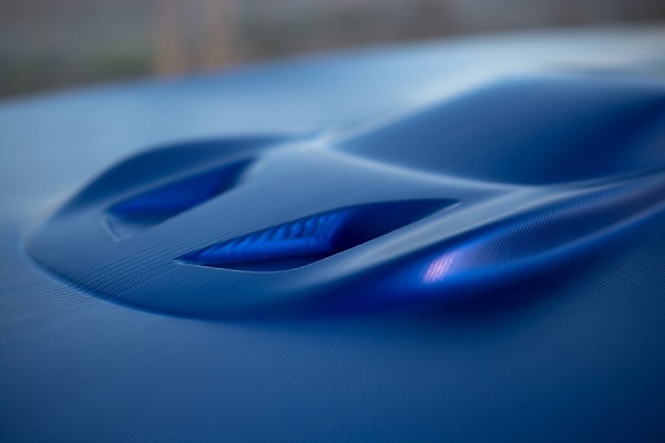  Дизайнерска маса