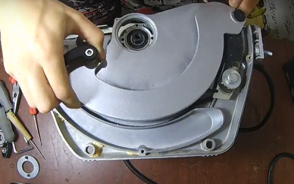  Премахване на една кутия