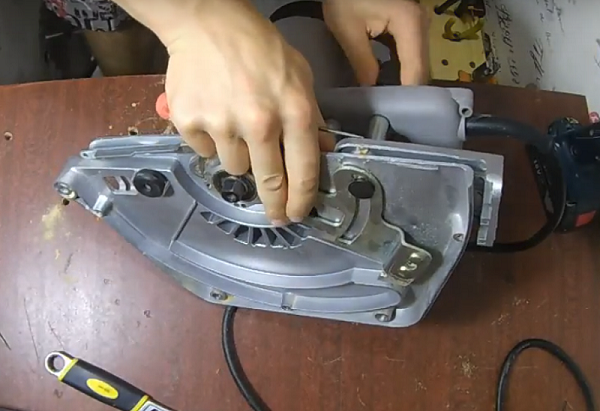  Стръкнал ствол