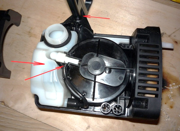  Резервоар за нефт