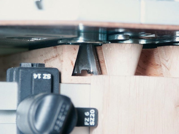  Гребърен нож 