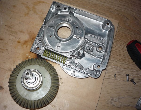  Почистете частите на предавката