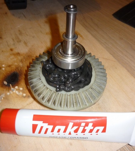  Смазка на предавката