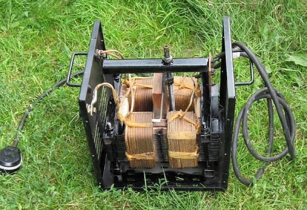  трансформатор