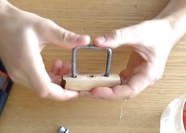  Свързване чрез жици