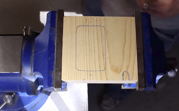  Дупка за тел