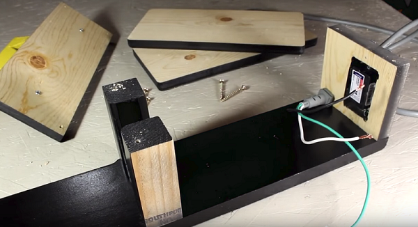  Завинтване на части