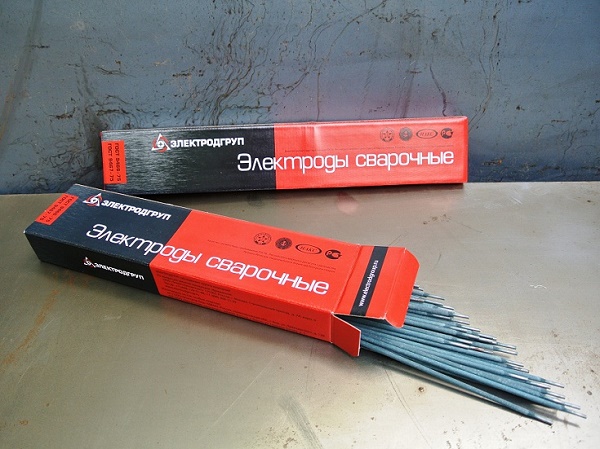  Електроди за заваряване с рутил