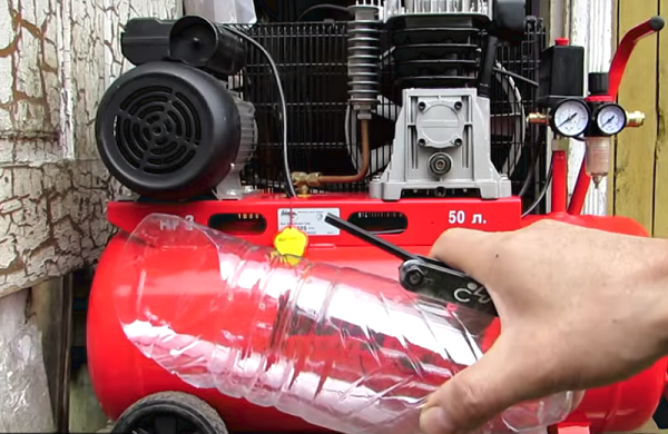  Пластмасова бутилка