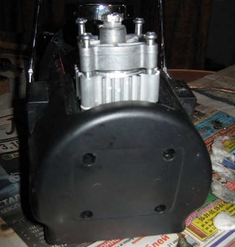  Развийте винтовете