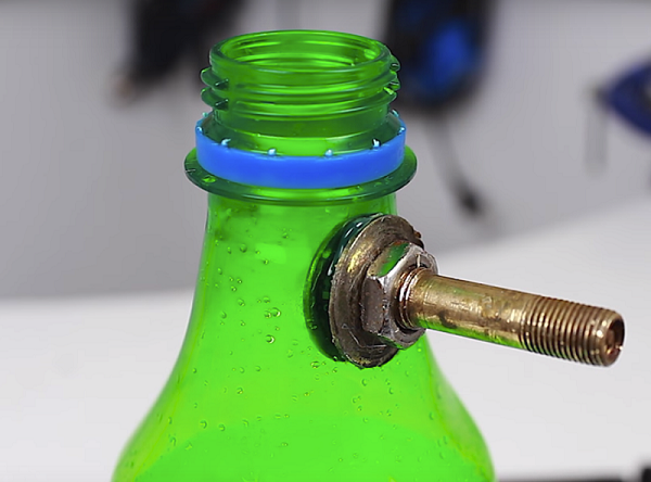  Завийте гайката