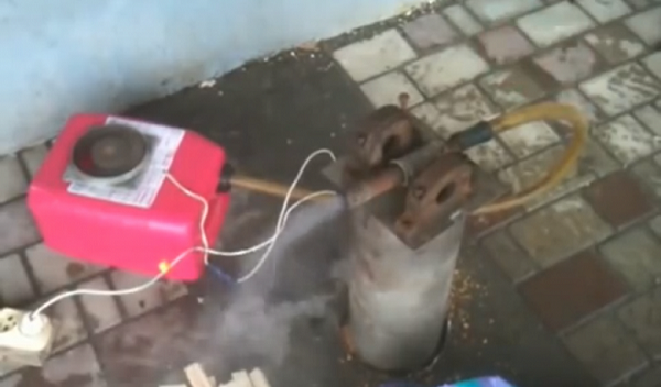  Компресор със захранване