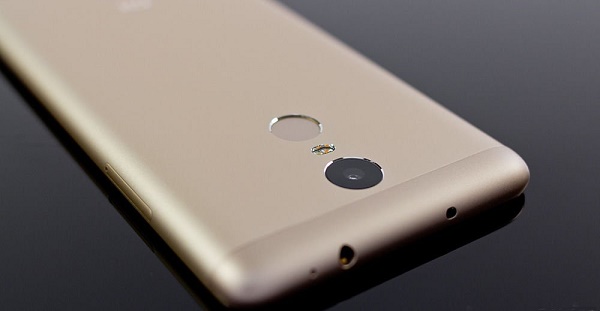  Датчик за пръстови отпечатъци