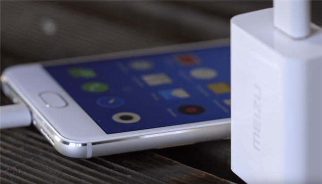  Смартфон батерия