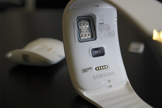  Обратната страна на интелигентния часовник