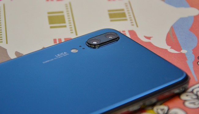  Излъчваща камера