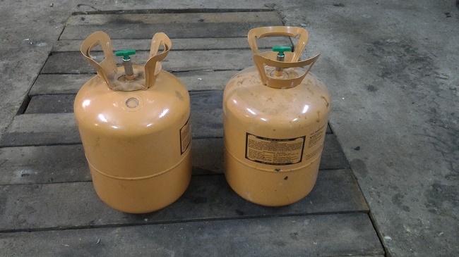 Фреонова бутилка