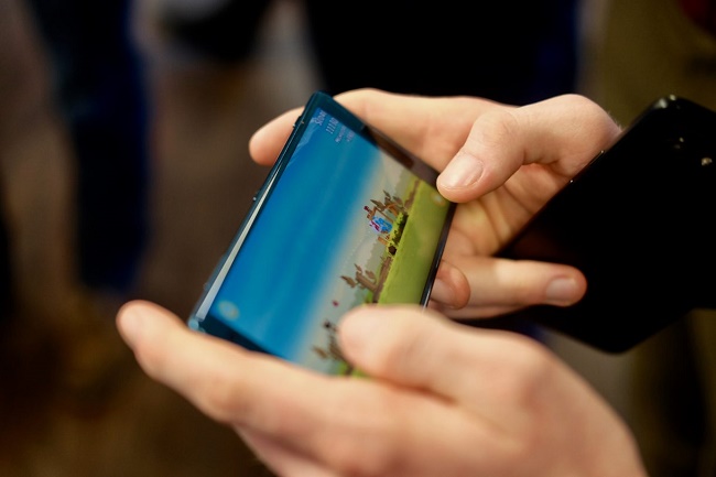  Възпроизвеждане на смартфона