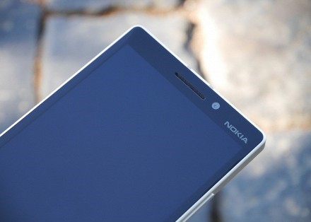  Предна страна