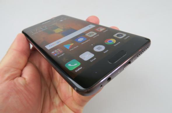  Слушалка за смартфони