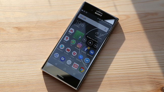  Екран под слънчева светлина