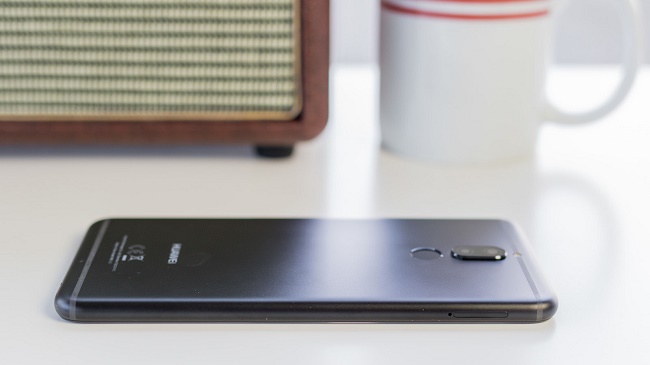  Слот за карти