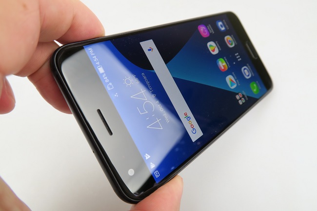 Екран под ъгъл