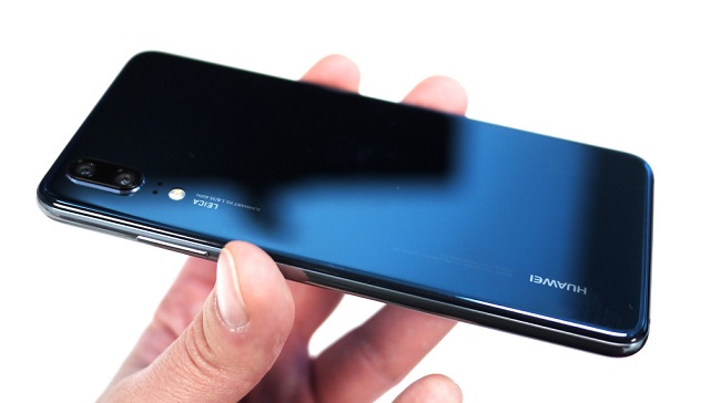  Дебелината на смартфона