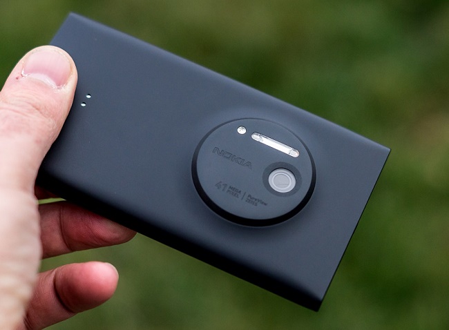  Телефон в ръка